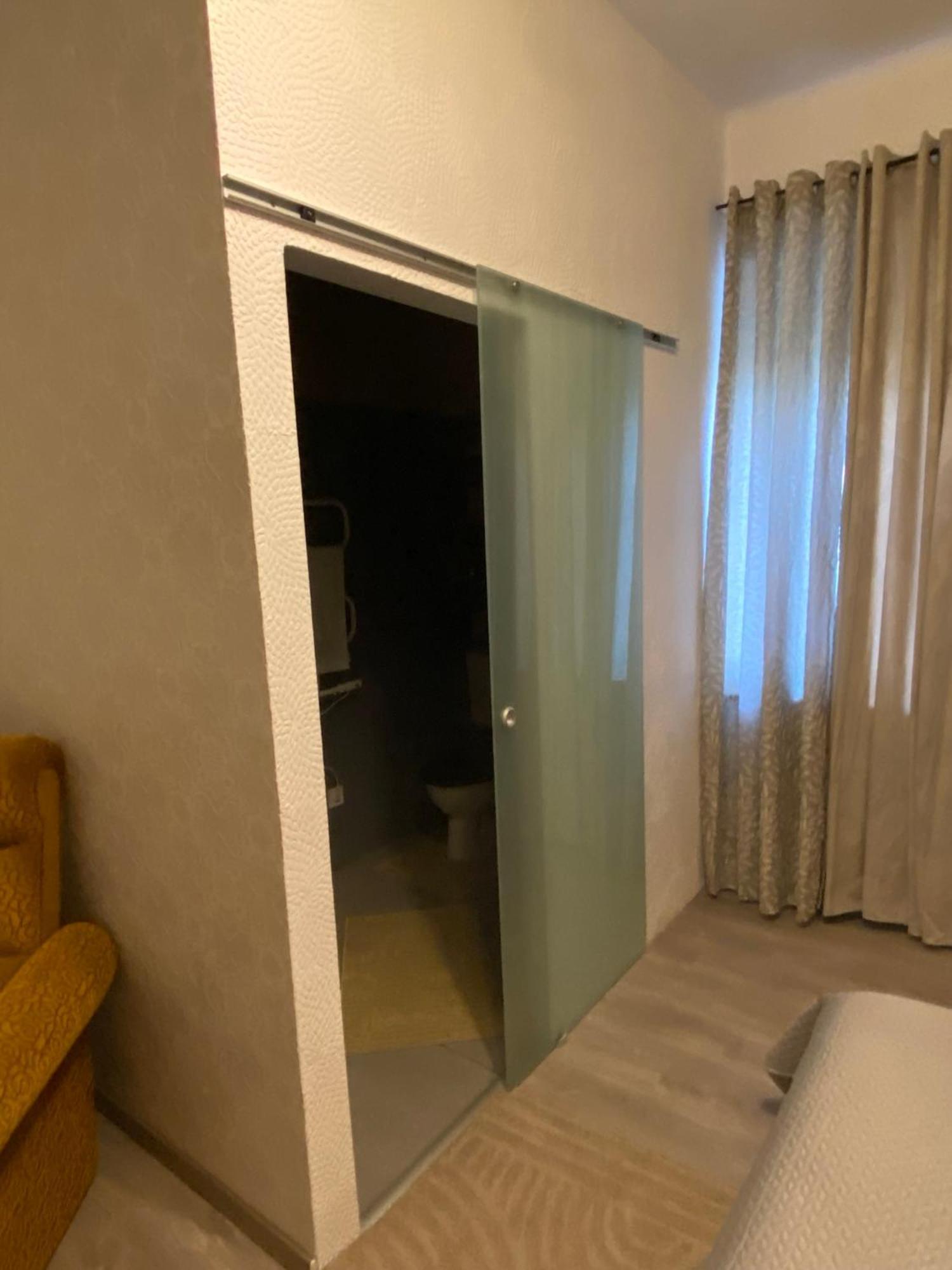 Airport17 B&B Vecsés Dış mekan fotoğraf