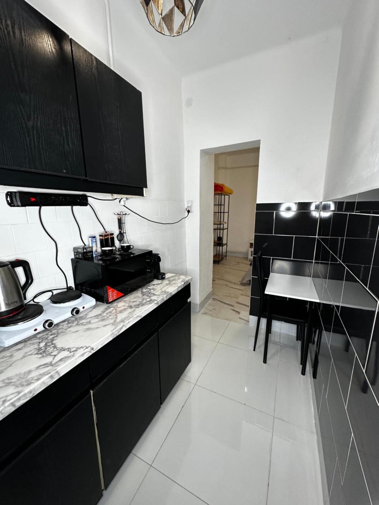 Airport17 B&B Vecsés Dış mekan fotoğraf