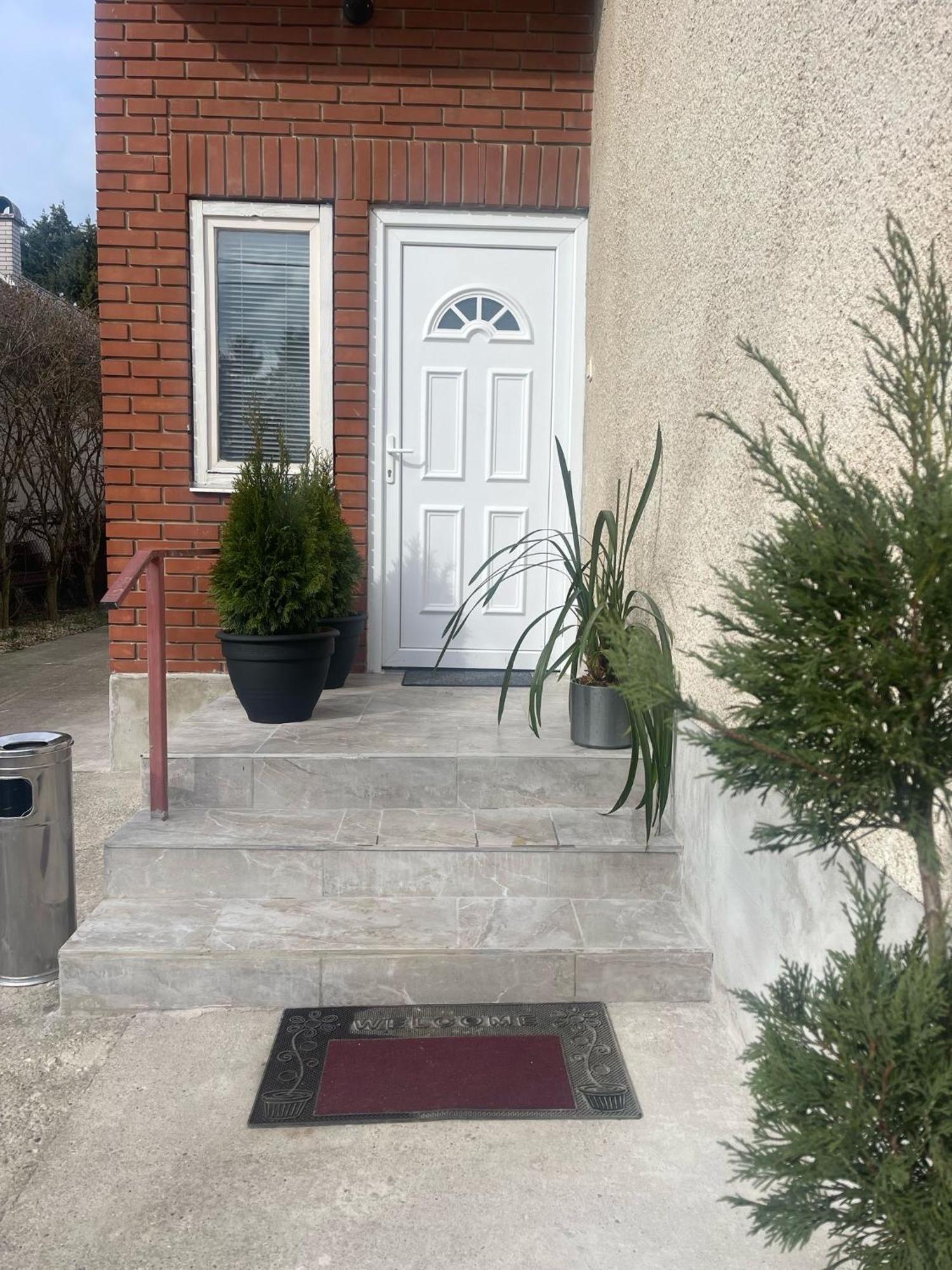 Airport17 B&B Vecsés Dış mekan fotoğraf